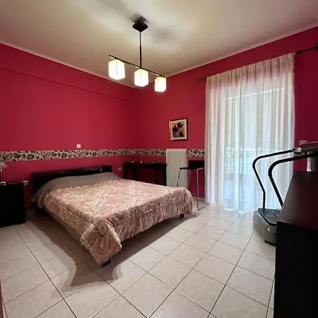 Ήσυχο Διαμέρισμα Στην Ελευσίνα Exterior foto